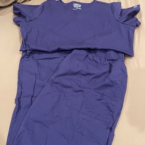 Cherokee scrubs set size Large worn 2 times